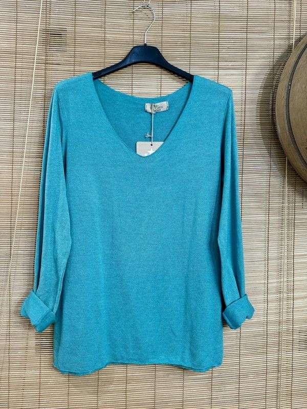 Pull fin bleu