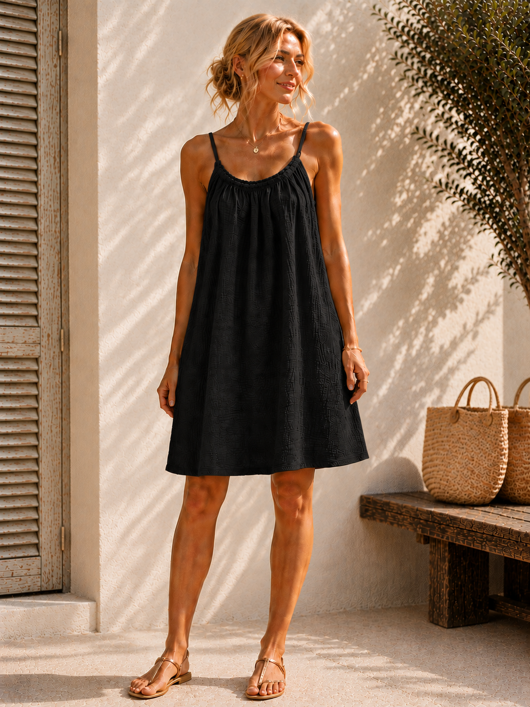 Robe à bretelles gaze de coton noire