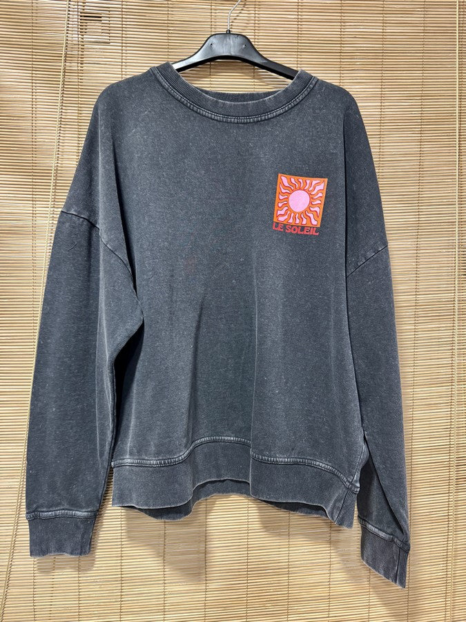 Sweat anthracite LE SOLEIL rouge