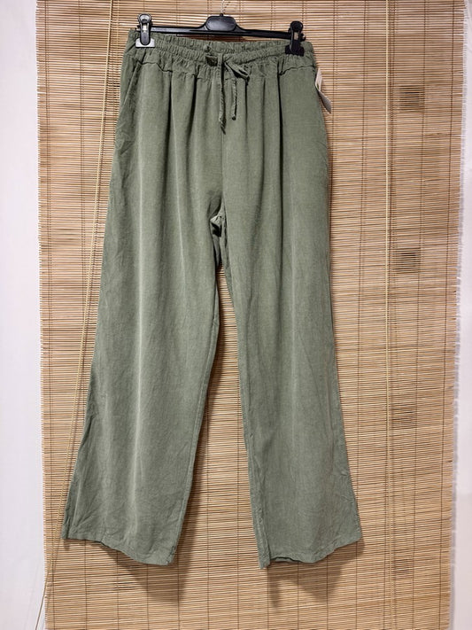 Pantalon en velours kaki