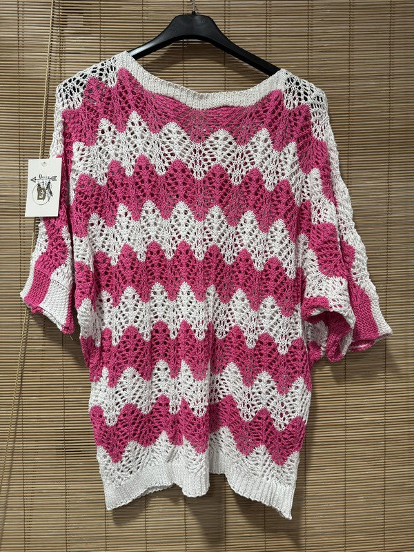 Pull ajouré manches courtes zigzag fuchsia