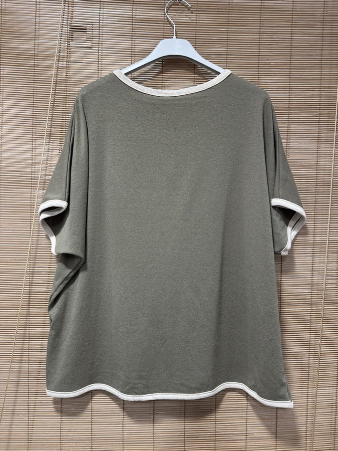 T-shirt étoile kaki