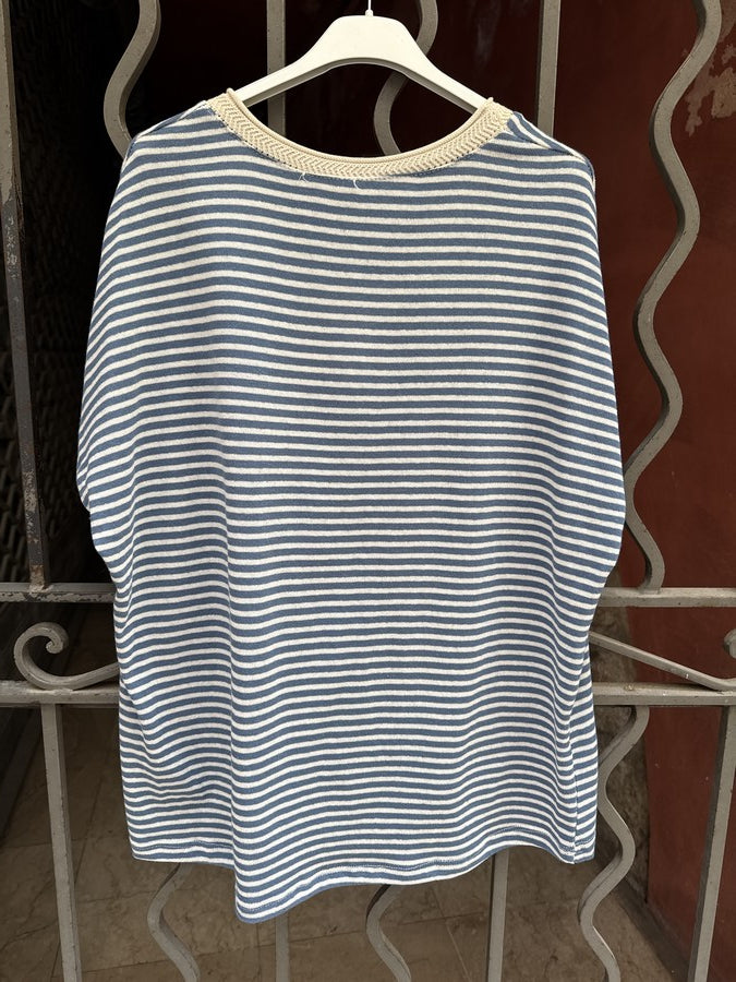 T-shirt col V rayé bleu jean