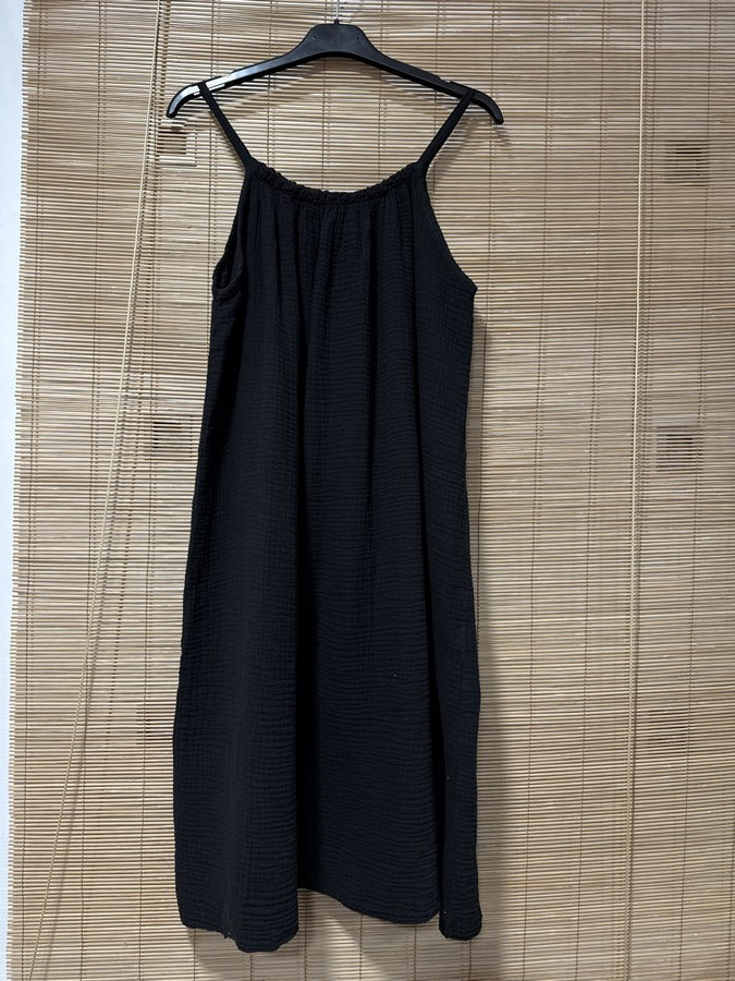 Robe à bretelles gaze de coton noire