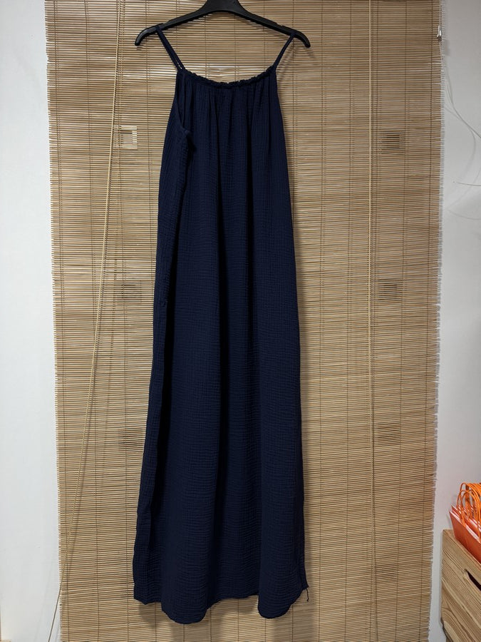 Robe longue à bretelles gaze de coton bleu marine