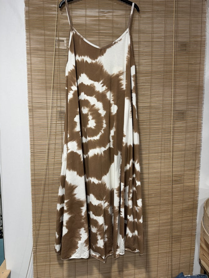 GRANDE TAILLE - Robe à bretelles tie&die camel