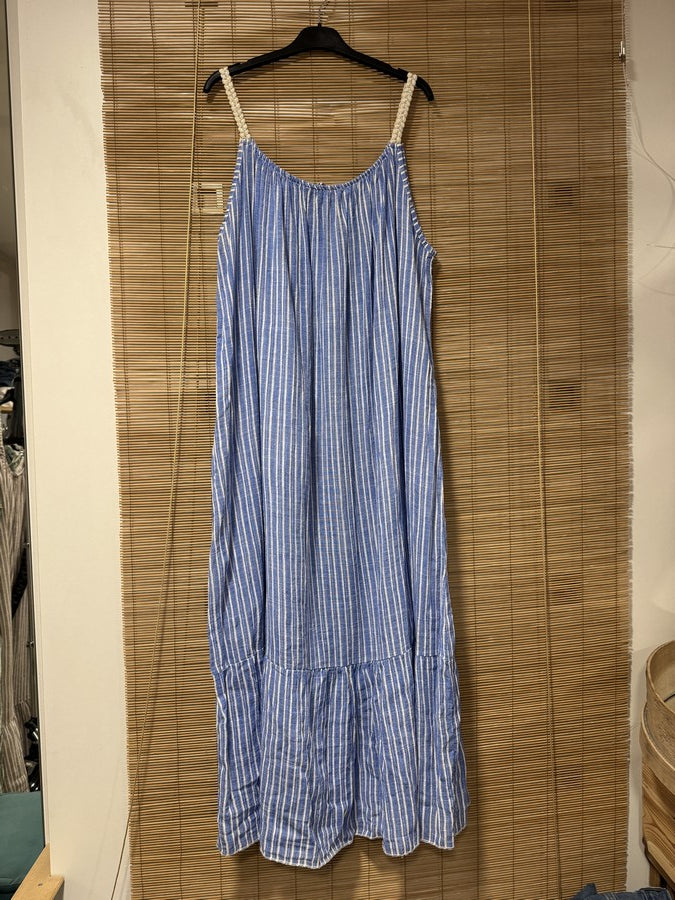 GRANDE TAILLE - Robe longue à bretelles rayée bleu ciel