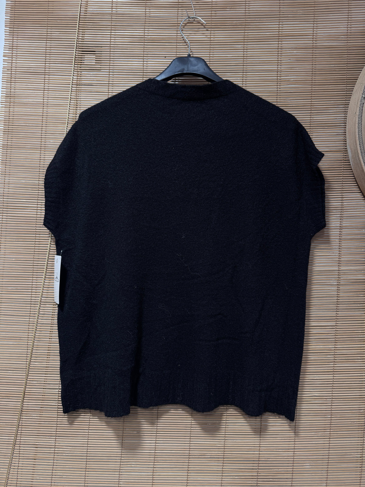 Pull débardeur col rond noir