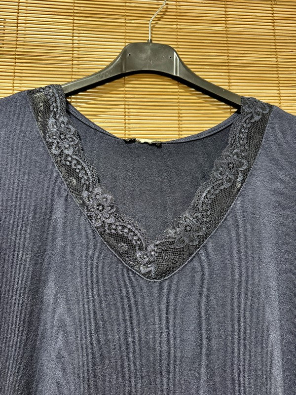 GRANDE TAILLE - Pull fin col V dentelle bleu marine