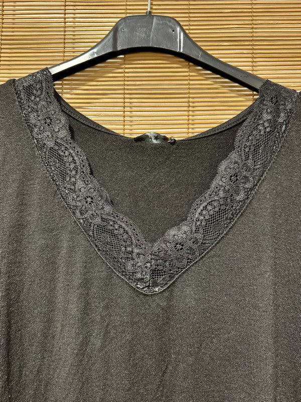 GRANDE TAILLE - Pull fin col V dentelle noir
