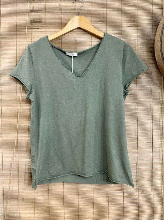 T-shirt col V bleu kaki