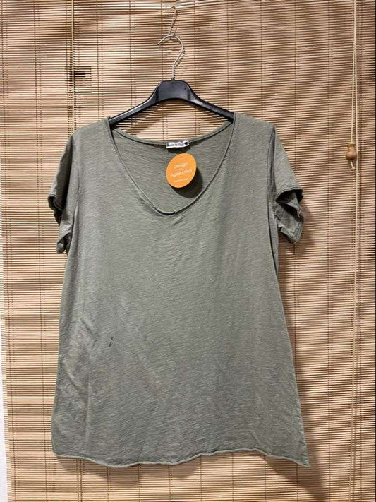 T-shirt col V kaki
