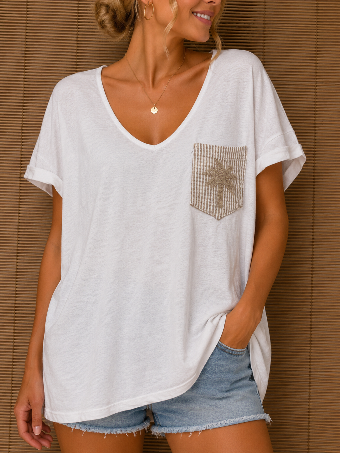 T-shirt blanc poche Palmier beige