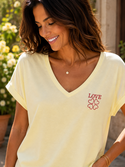 T-shirt col V LOVE jaune
