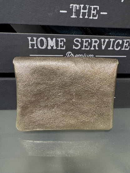 Petite porte-monnaie en cuir doré