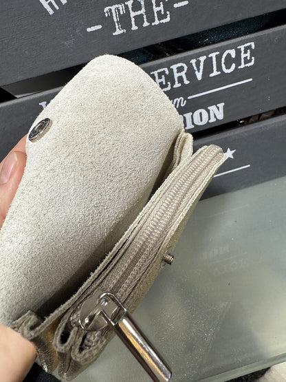 Petite porte-monnaie en cuir doré