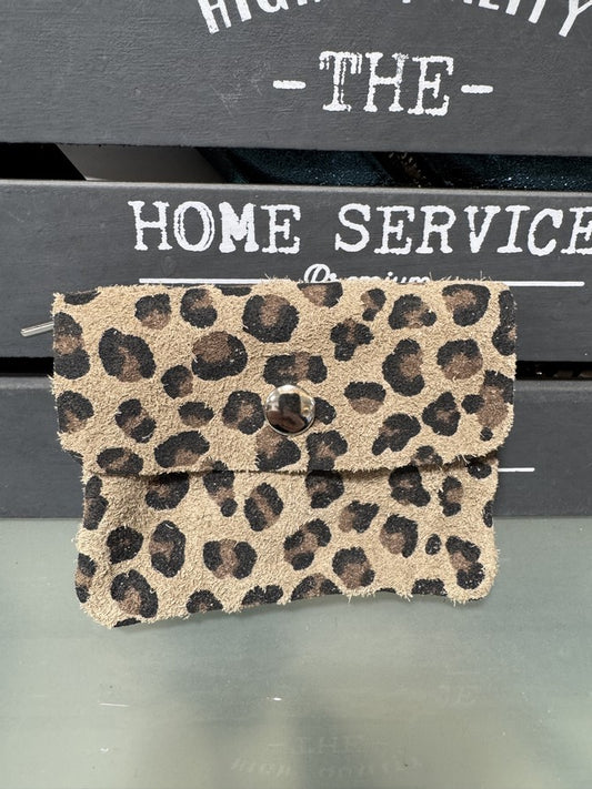 Petite porte-monnaie en cuir léopard
