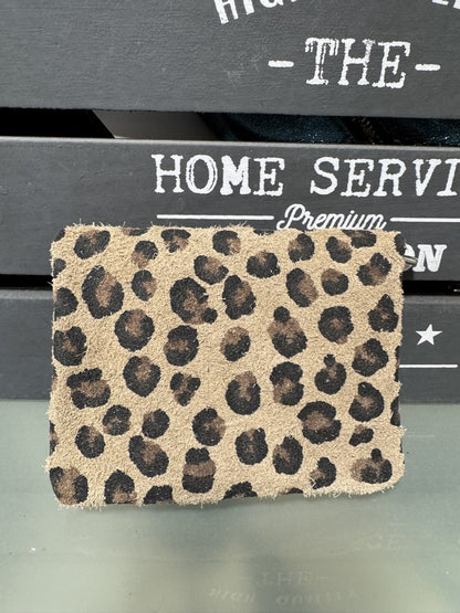 Petite porte-monnaie en cuir léopard