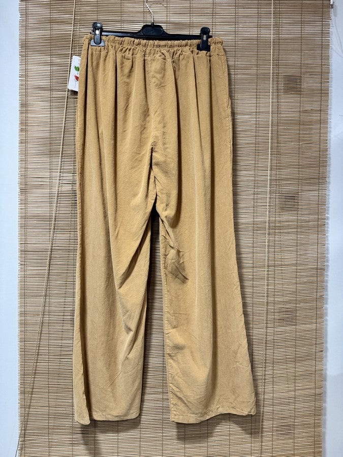 Pantalon en velours camel