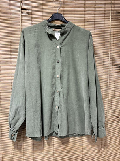 Chemise velours col mao kaki