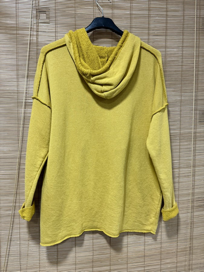 Sweat à capuche NORDE moutarde