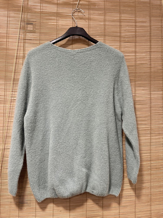Pull col V CAMILLE vert amande (alpaga)