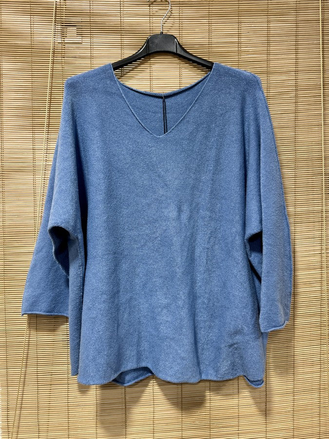 Pull chauve-souris bleu jean