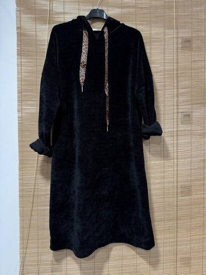Robe Sweat à capuche en velours noire