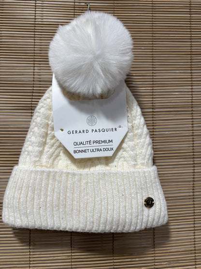 Bonnet femme MANOUKIAN ou GERARD PASQUIER 4