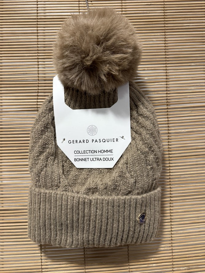 Bonnet femme MANOUKIAN ou GERARD PASQUIER camel