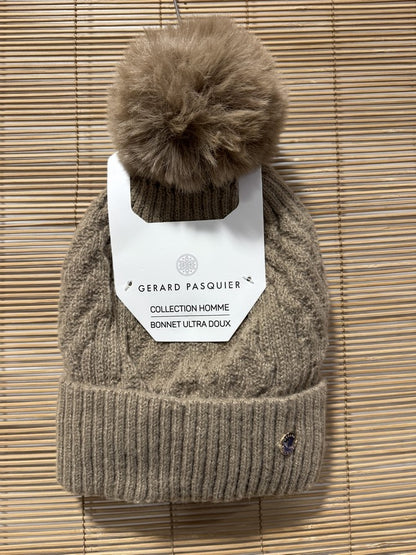 Bonnet femme MANOUKIAN ou GERARD PASQUIER camel