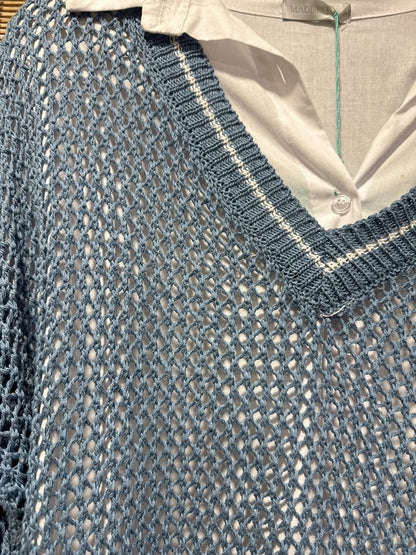 Pull ajouré col V bleu ciel