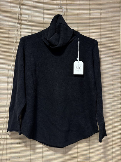 Pull col roulé noir