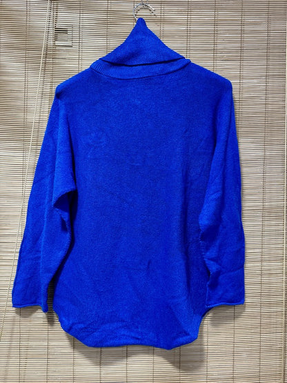 Pull col roulé bleu roi