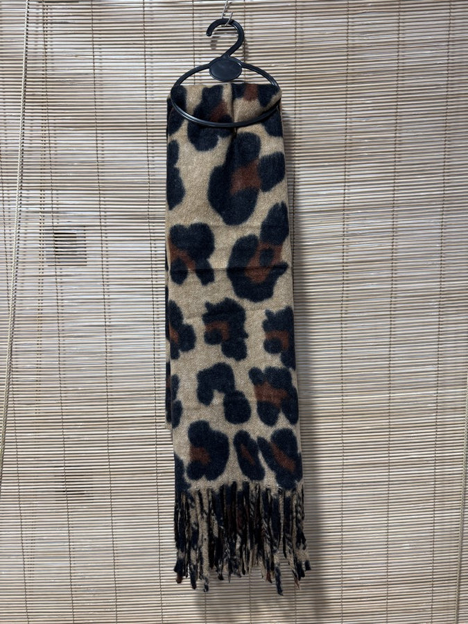 Echarpe léopard camel