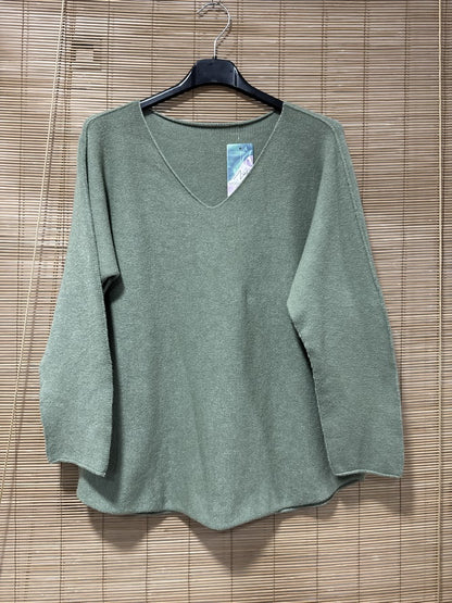 Pull col V ELLEN vert amande