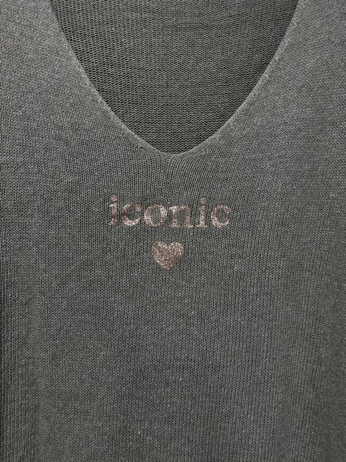 TU - Pull col V Iconic kaki