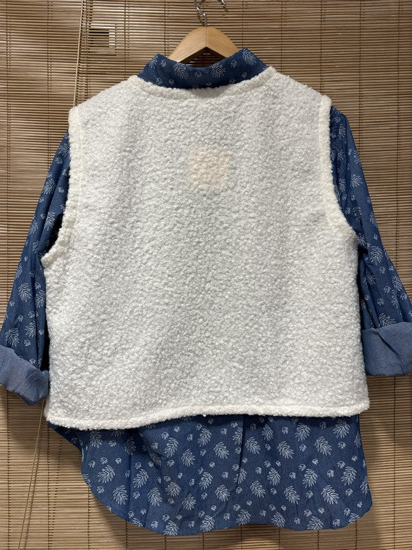 Gilet sans manches offwhite bouclettes bleu roi