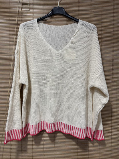 Pull col V bordure fuchsia