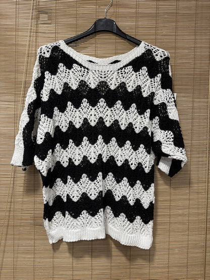 Pull ajouré manches courtes zigzag noir