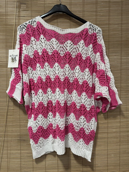 Pull ajouré manches courtes zigzag fuchsia