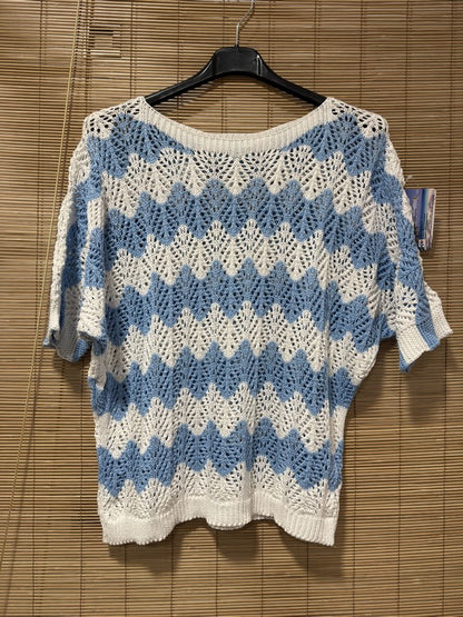 Pull ajouré manches courtes zigzag bleu ciel
