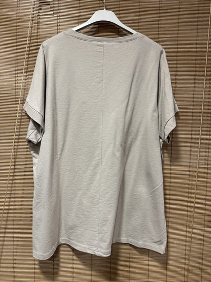 T-shirt col V Mon Amour beige