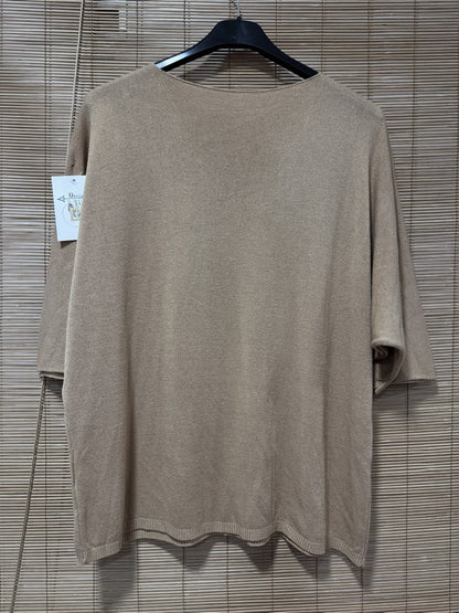 Pull fin fluide manches courtes beige