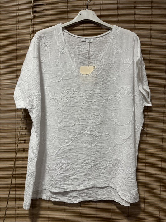 Blouse effet soie brodée blanche
