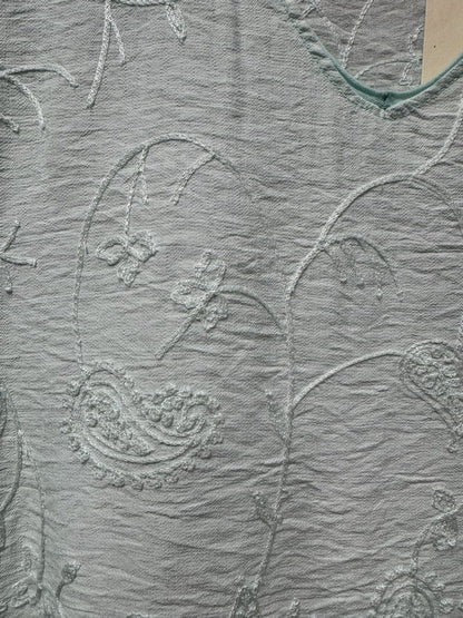 Blouse effet soie brodée vert menthe
