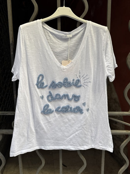 T-shirt Le soleil dans le Coeur bleu ciel