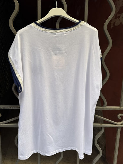 T-shirt Coeur poitrine noir