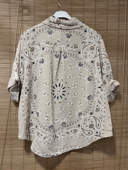 Chemise gaze de coton bandana beige