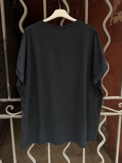 T-shirt col V LOVE noir